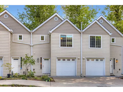 4420 S Slavin Rd #4, Portland, OR 97239