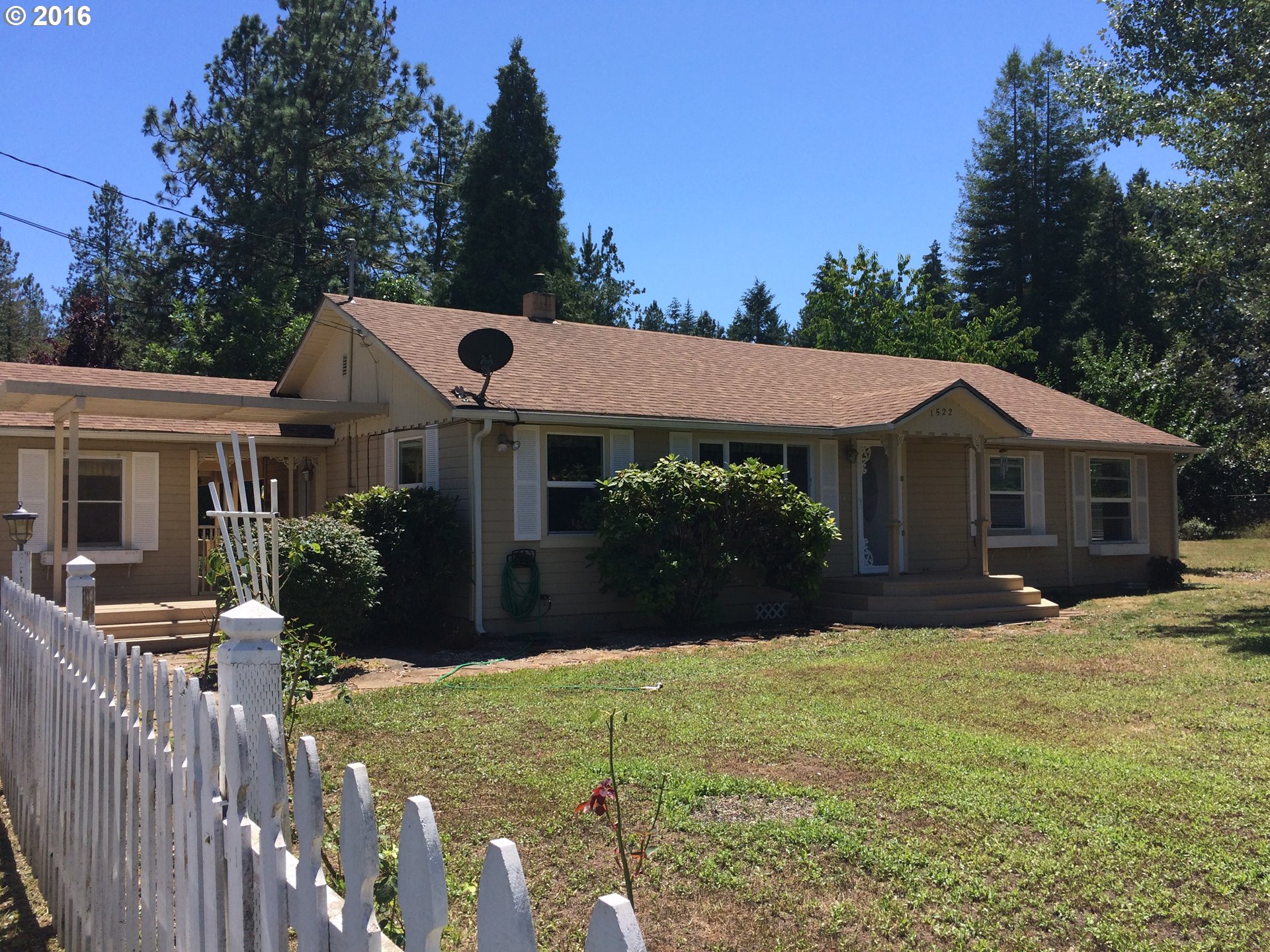 1522 Glenbrook Loop Rd, Riddle, OR 97469 photo 1