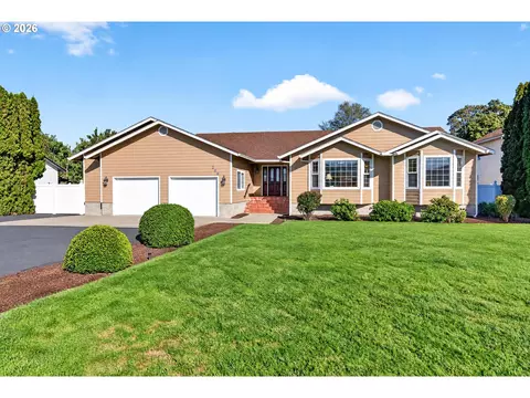 269 Bailey Dr, Roseburg, OR 97471