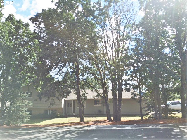 695 Collins Crest St, Gladstone, OR 97027 photo 1