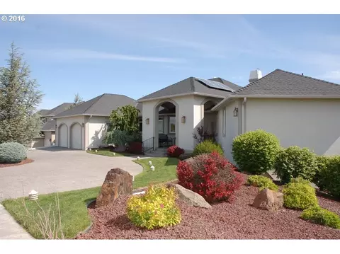 1850 SW 18th St, Pendleton, OR 97801 photo 1