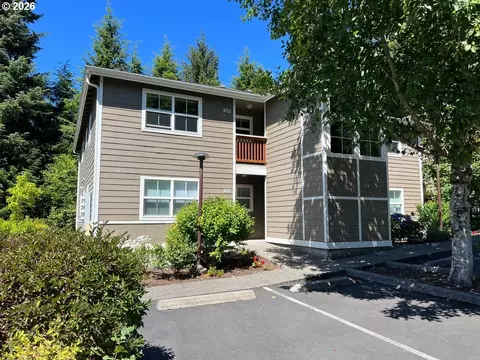 420 Elk Creek Rd #403, Cannon Beach, OR 97110