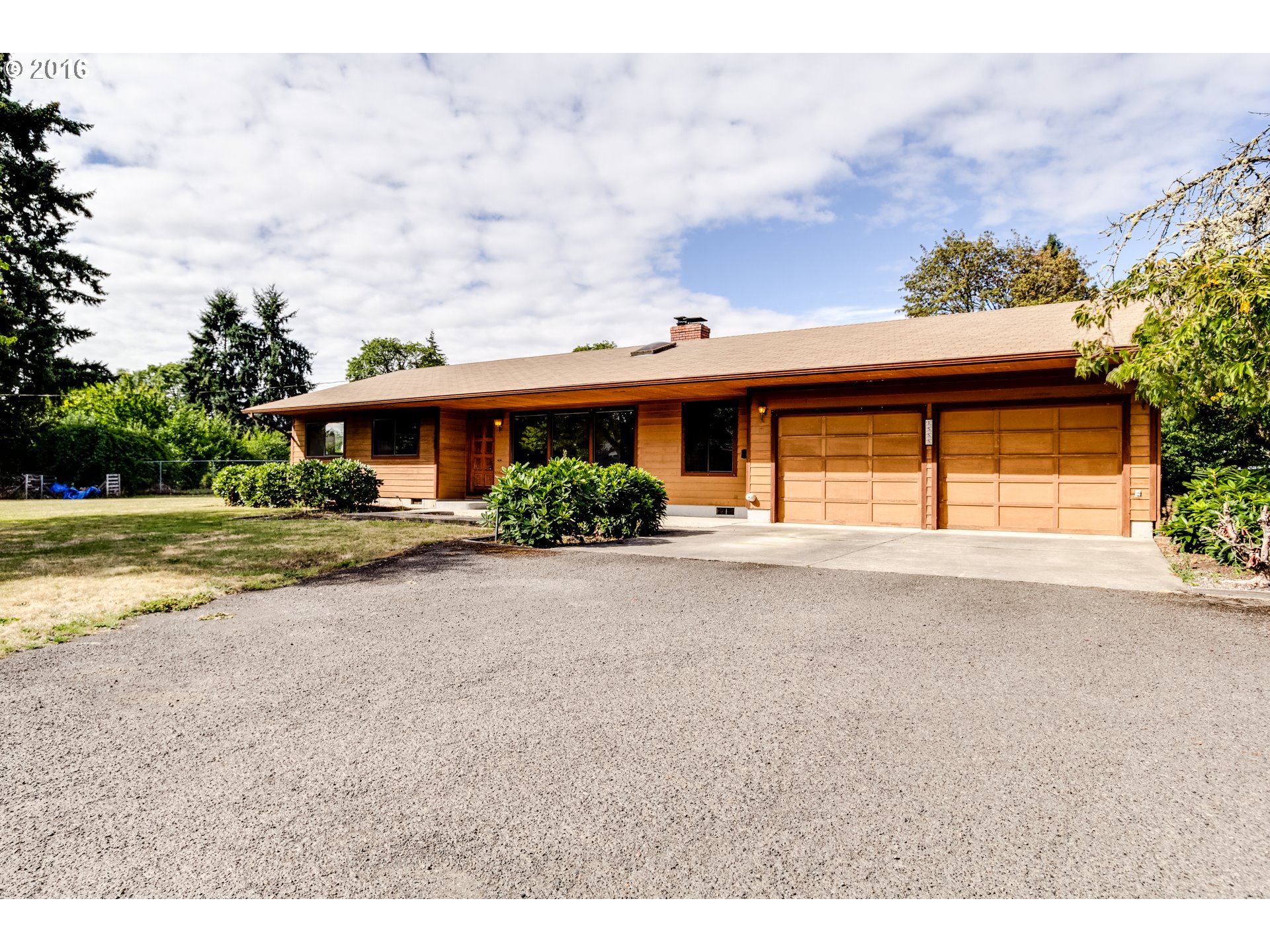 1555 Golden Ave, Eugene, OR 97404 photo 1