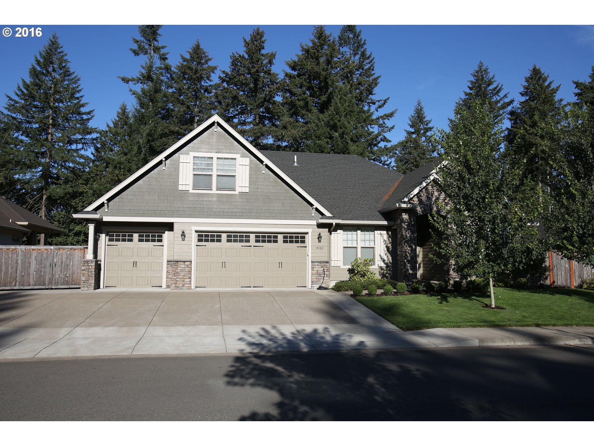 6122 Graystone Loop, Springfield, OR 97478 photo 1