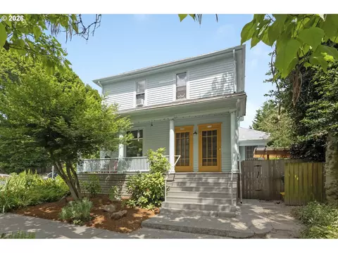 2204 NE 7th Ave, Portland, OR 97212