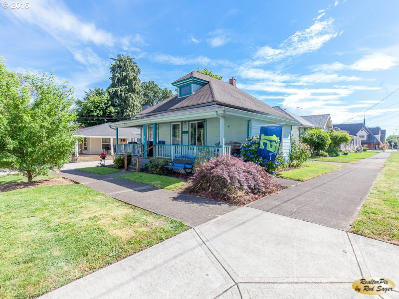 940 NE 4th Ave, Camas, WA 98607 photo 1