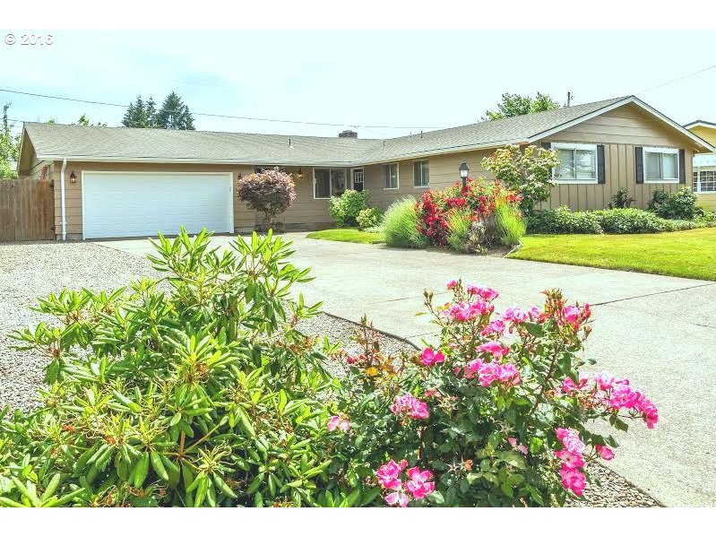 266 Wedgewood Dr, Eugene, OR 97404 photo 1