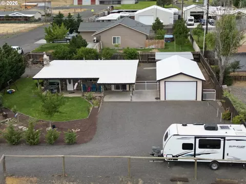 515 Columbia Ave, Roosevelt, WA 99356