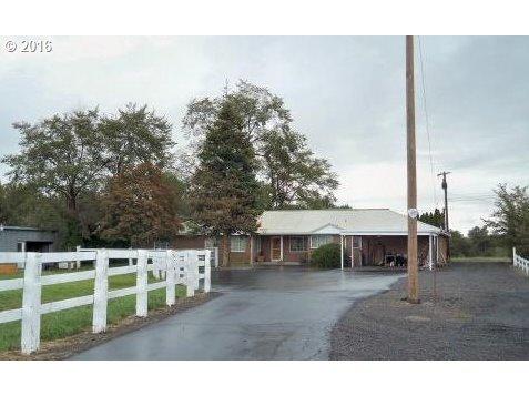 150 SE 22nd St, Pendleton, OR 97801 photo 1