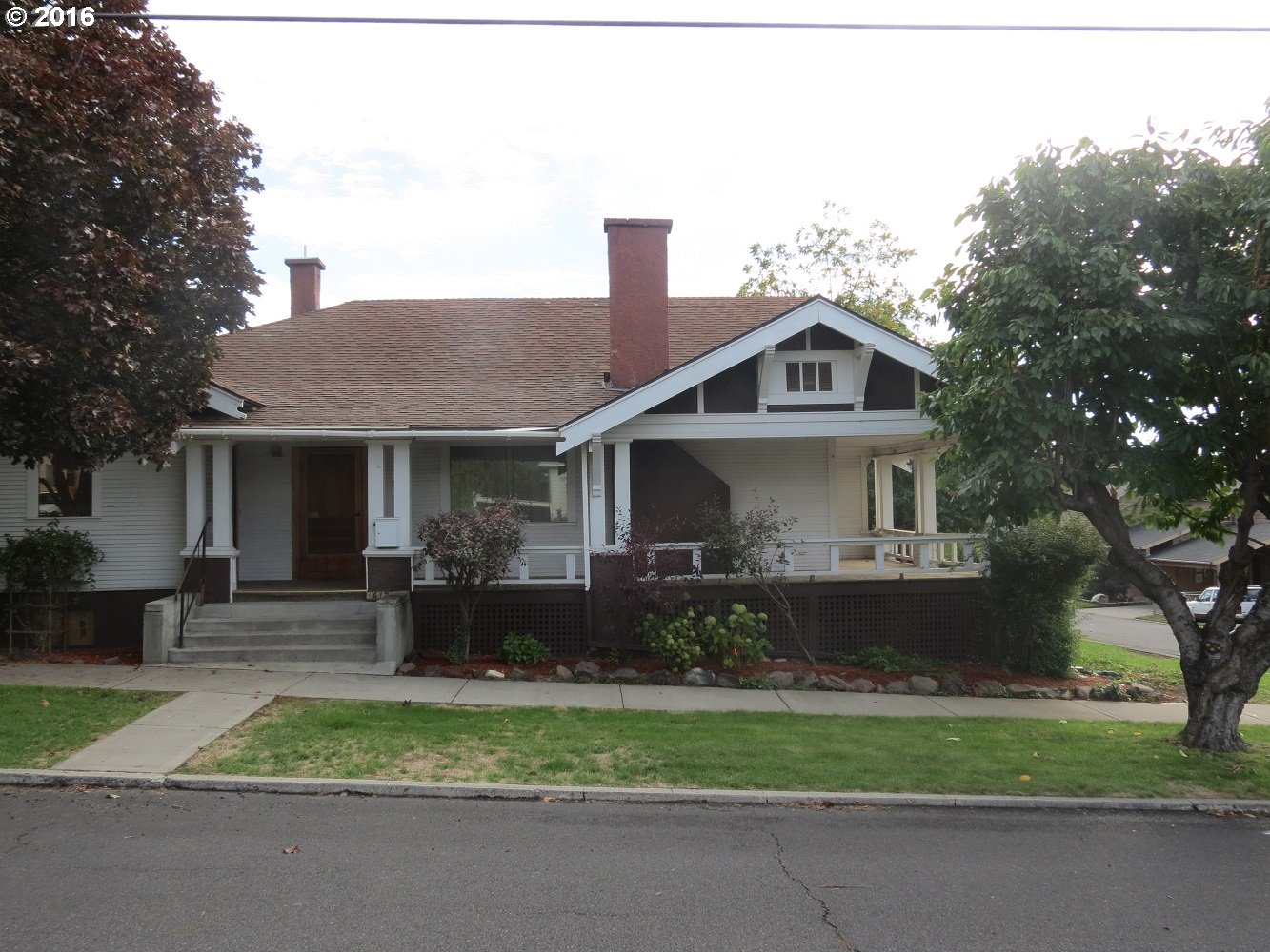 615 NW Bailey Ave, Pendleton, OR 97801 photo 1
