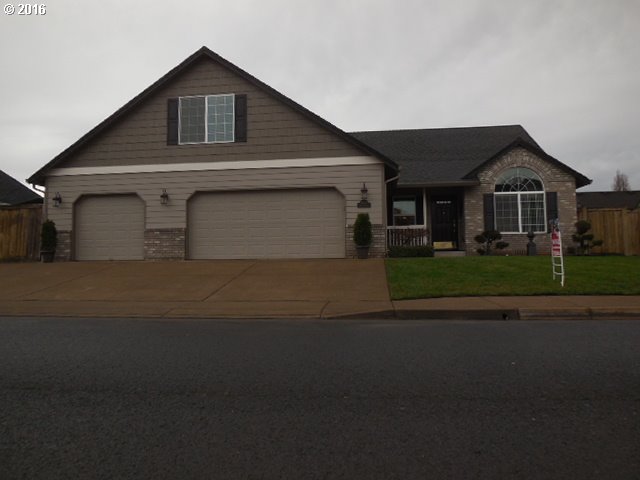 6679 Jacob Ln, Springfield, OR 97478 photo 1