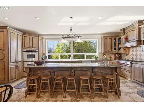 Kitchen - 2910 SE 282nd Ct, Camas, WA 98607 photo 1 of 8