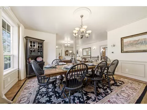 Dining - 2910 SE 282nd Ct, Camas, WA 98607 photo 1 of 4