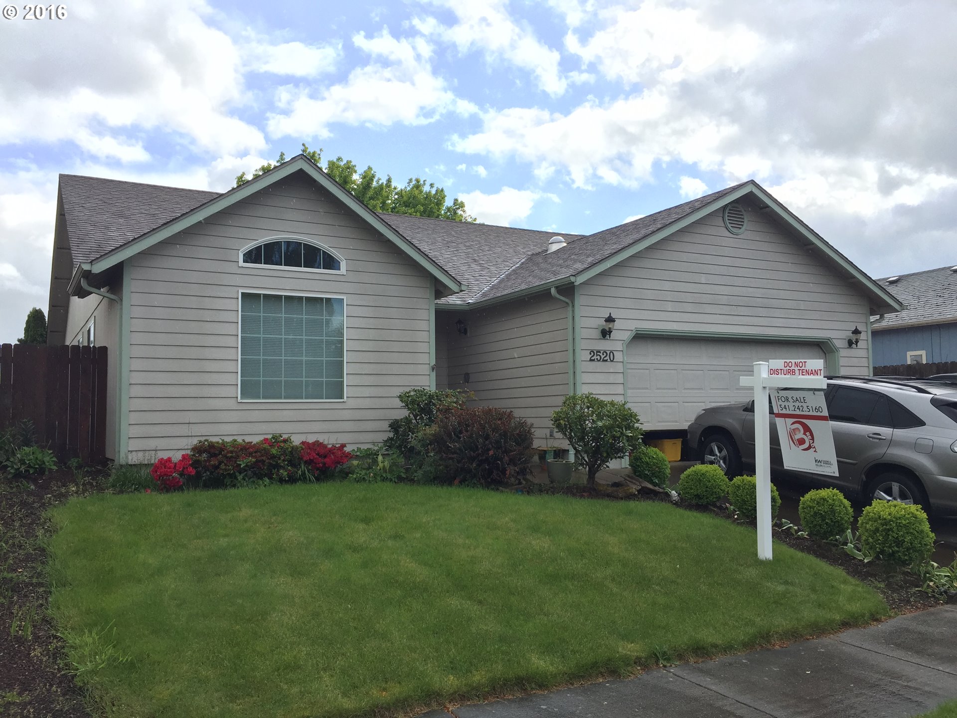2520 Mangan St, Eugene, OR 97402 photo 1