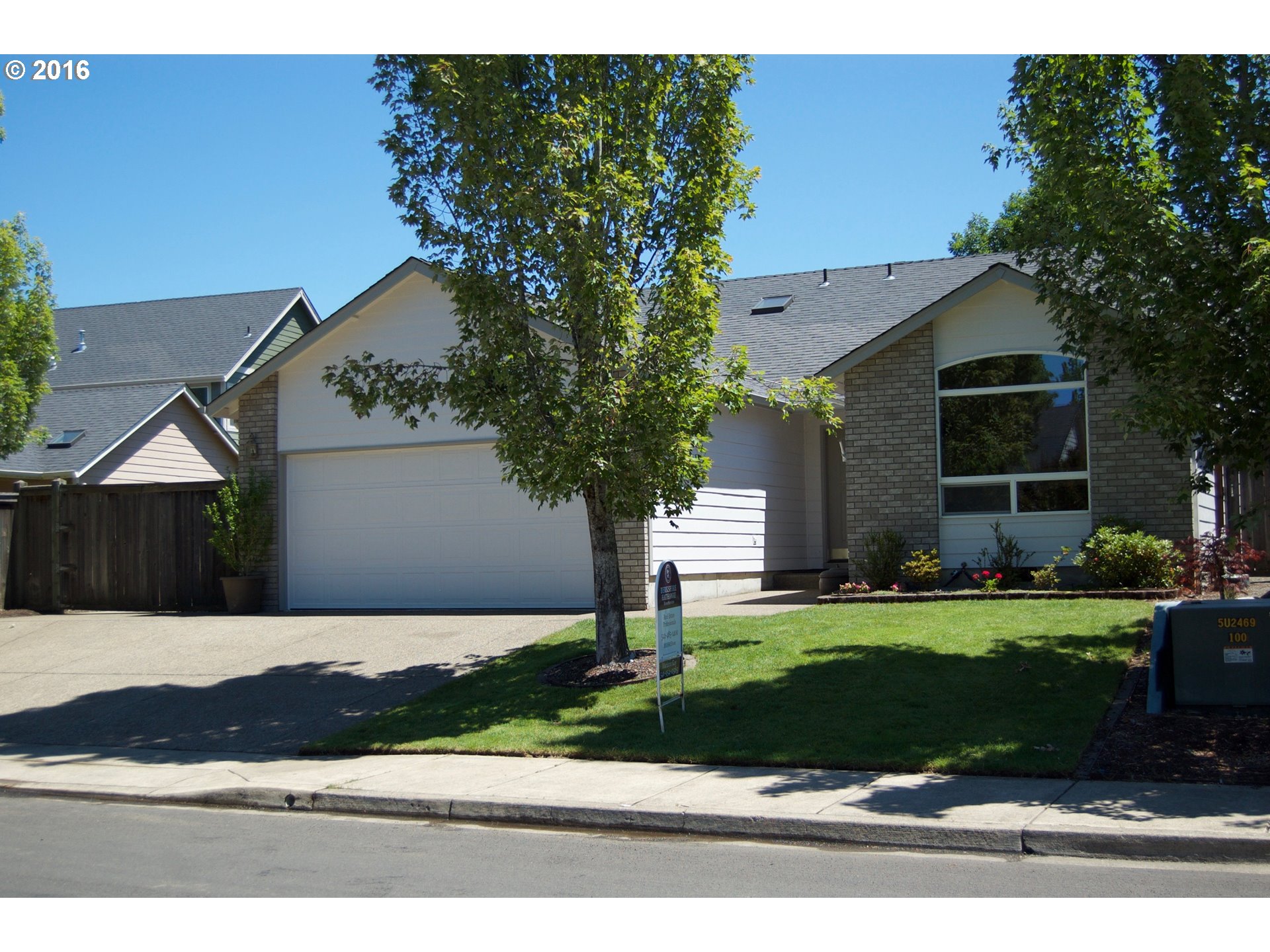 2273 33rd, Springfield, OR 97477 photo 1