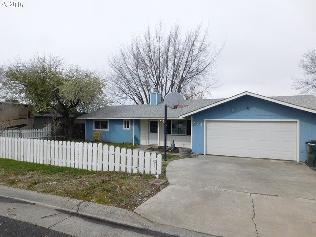 875 Kennedy Ave, Hermiston, OR 97838 photo 1