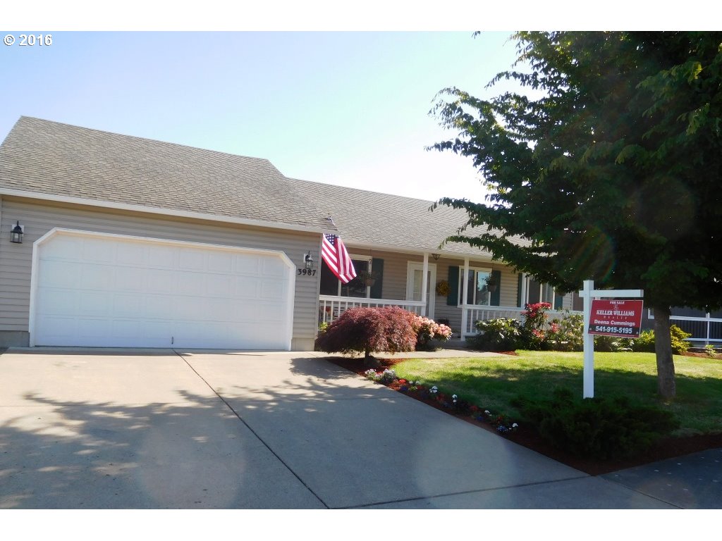 3987 Douglas Dr, Springfield, OR 97478 photo 1
