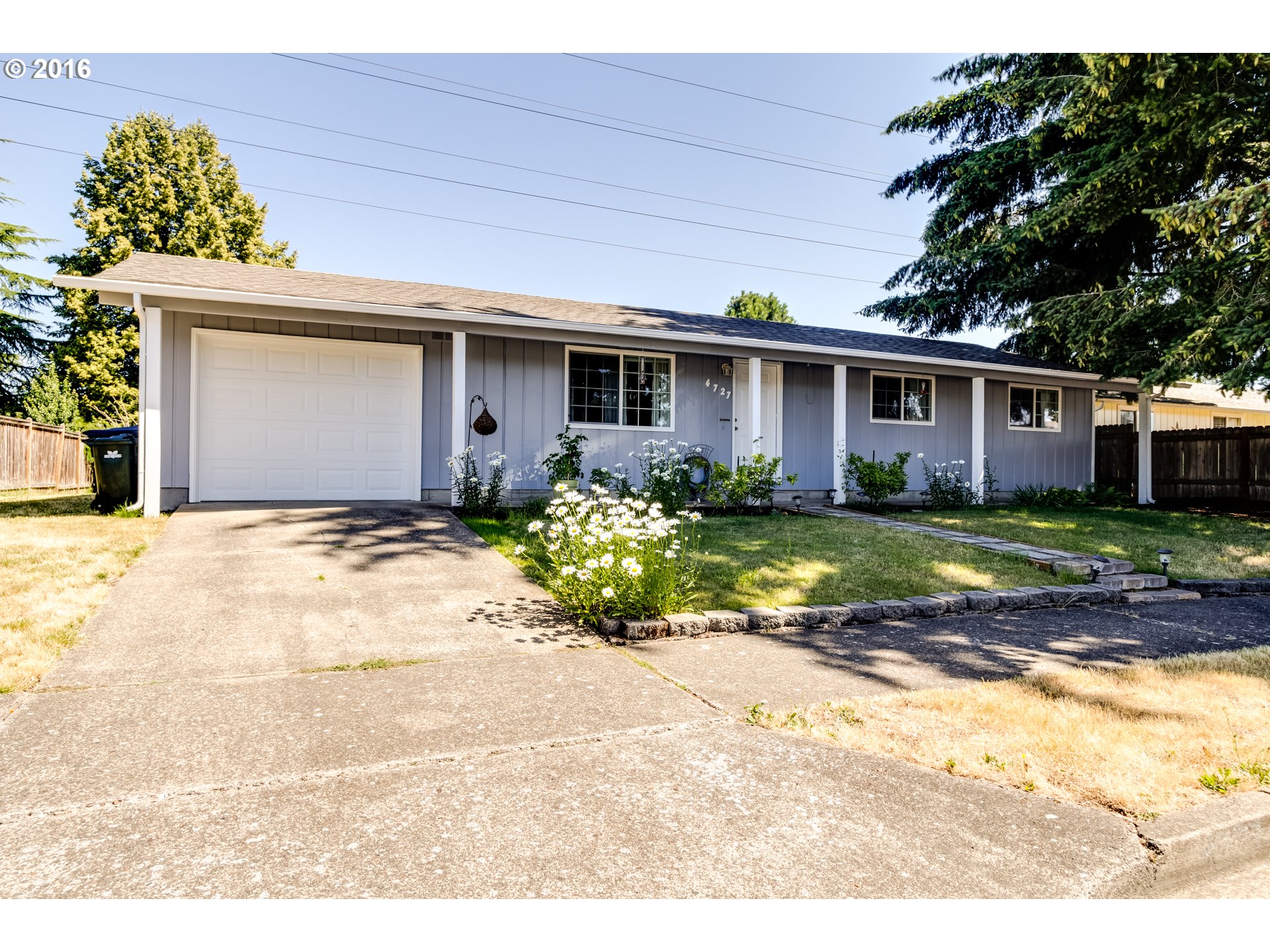 4727 Stagecoach Rd, Eugene, OR 97402 photo 1