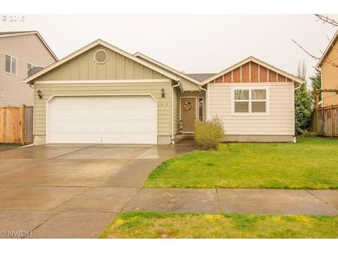 1612 Adelman Loop, Eugene, OR 97402 photo 1