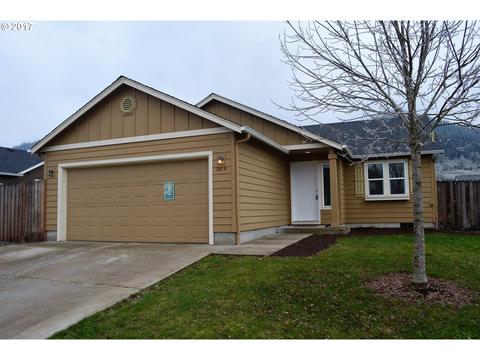 1979 S 58th St, Springfield, OR 97478 photo 1
