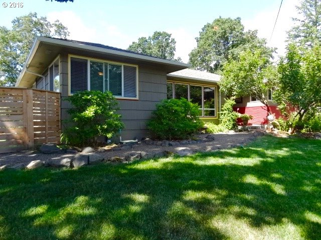 6811 Glen Echo Ave, Gladstone, OR 97027 photo 1