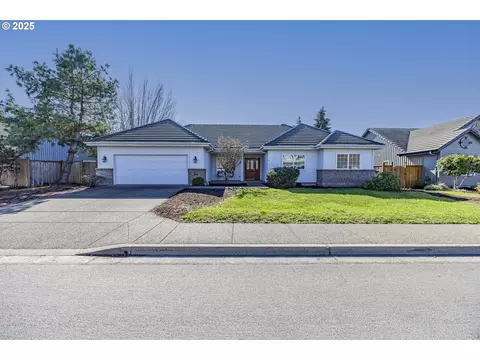 3136 Riverbend Ave, Eugene, OR 97408