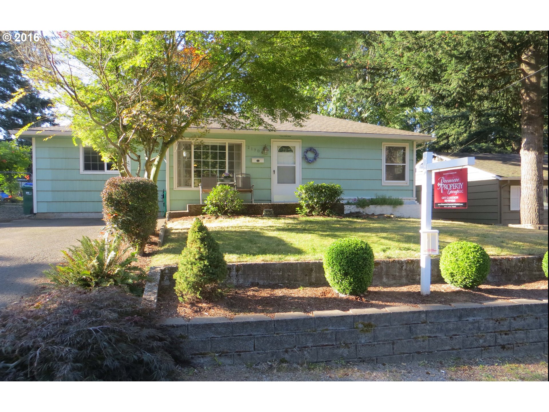 21704 SE Oak St, Gresham, OR 97030 photo 1