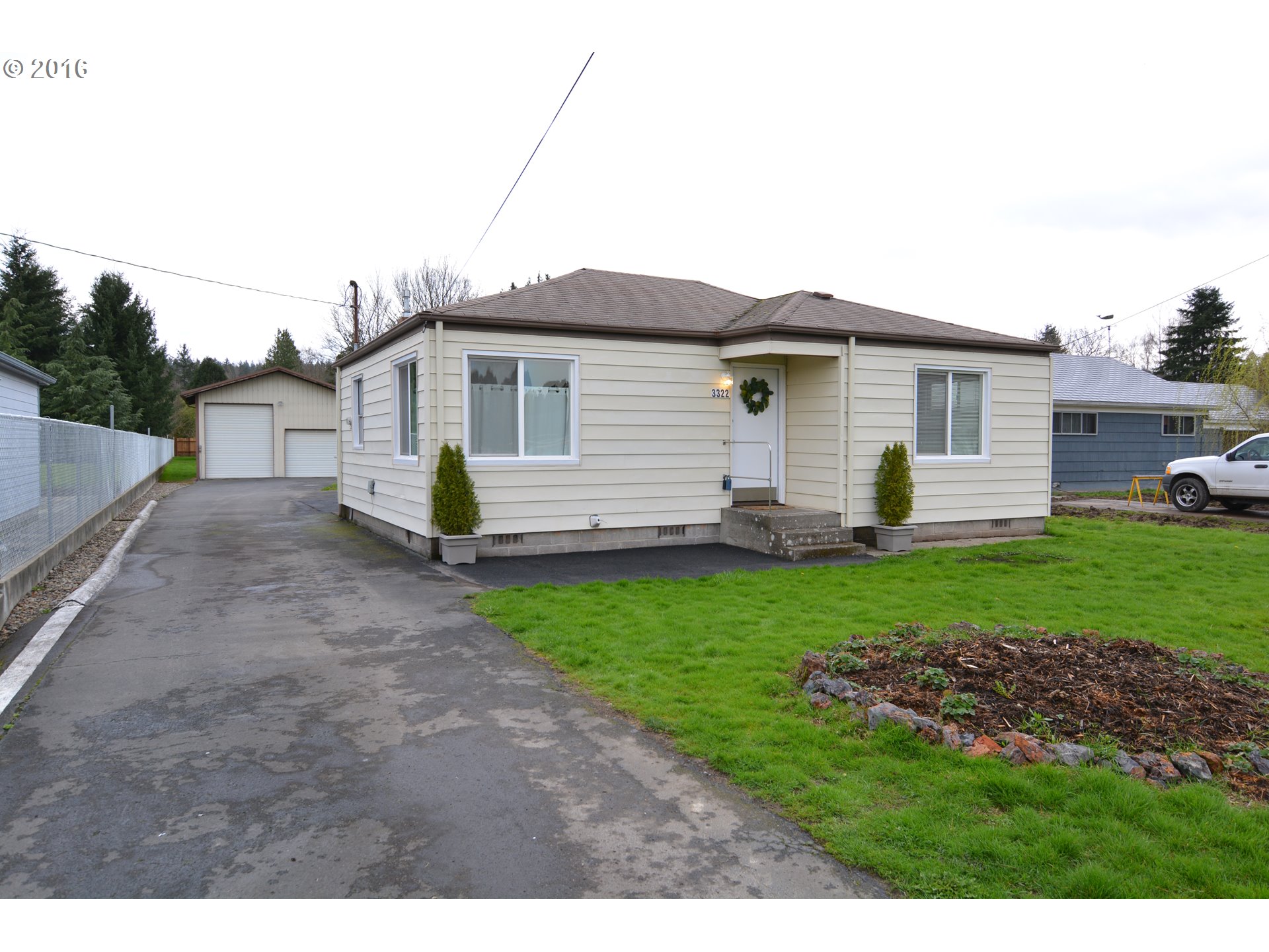 3322 Pine St, Longview, WA 98632 photo 1
