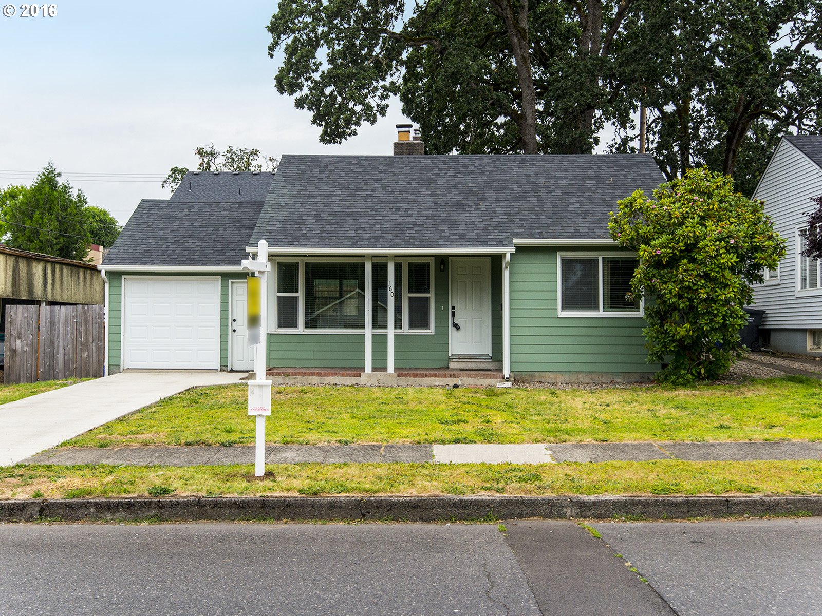 160 E Gloucester St, Gladstone, OR 97027 photo 1