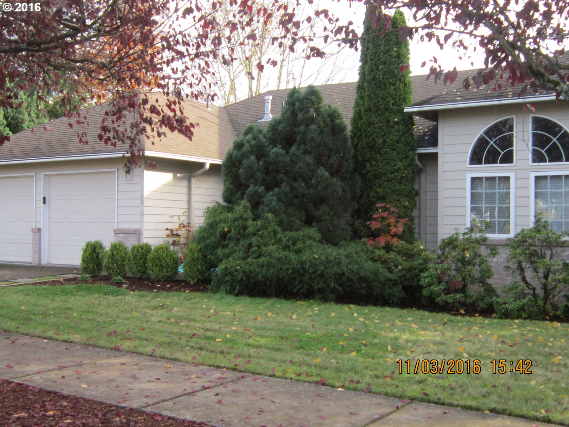 100 Edgewood Dr, Newberg, OR 97132 photo 1
