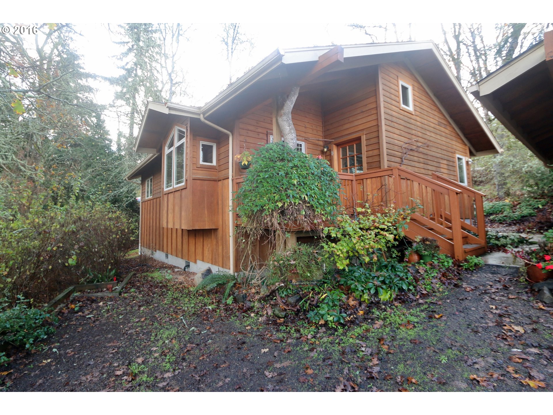 1204 W 28th Ave, Eugene, OR 97405 photo 1
