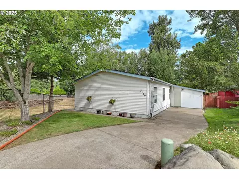3150 NE 206th Pl, Fairview, OR 97024
