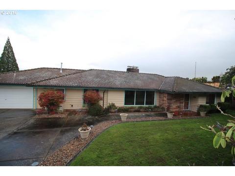 1909 Broadview St, Eugene, OR 97405 photo 1