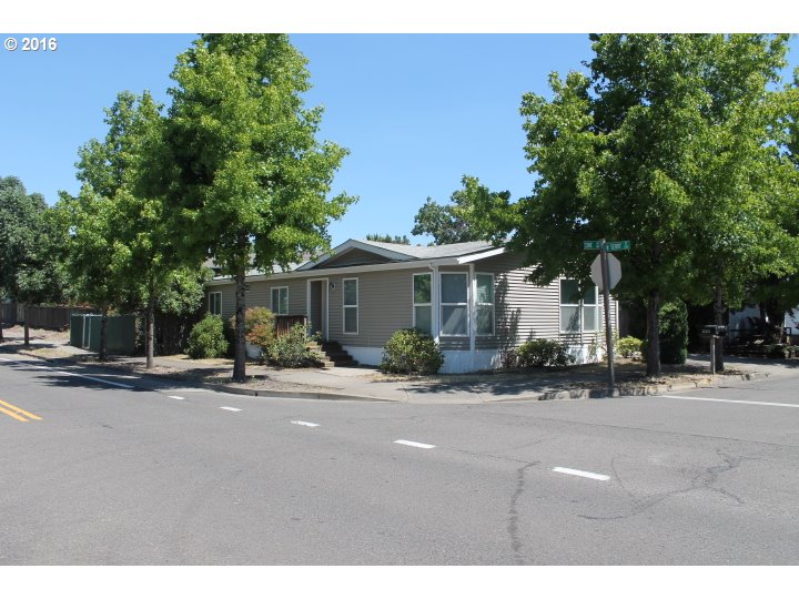 4997 Cone Ave, Eugene, OR 97402 photo 1
