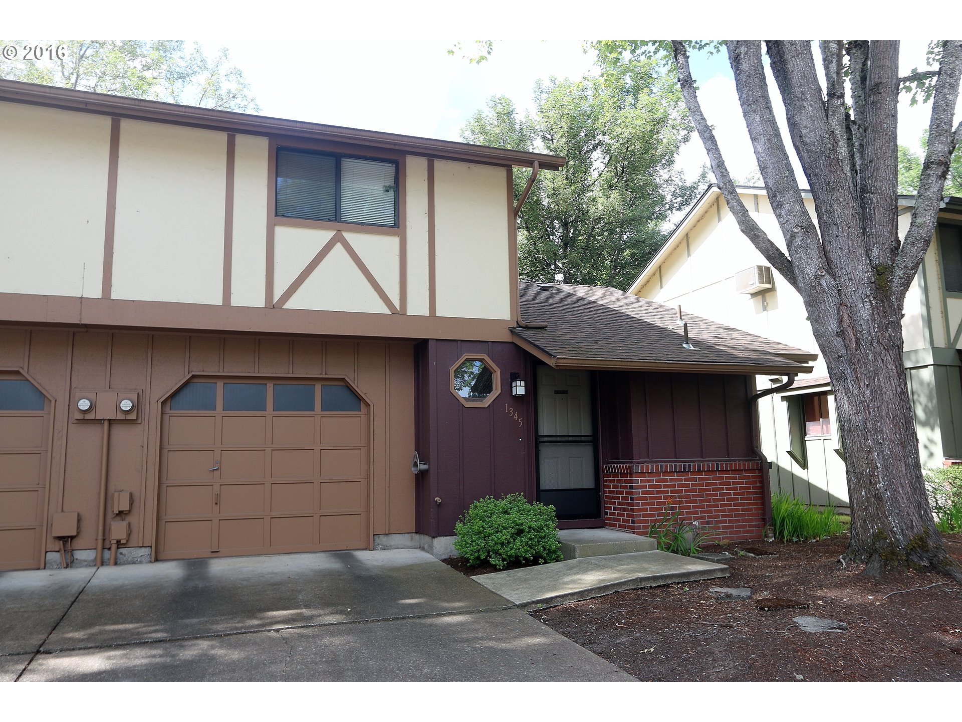 1345 City View St, Eugene, OR 97402 photo 1