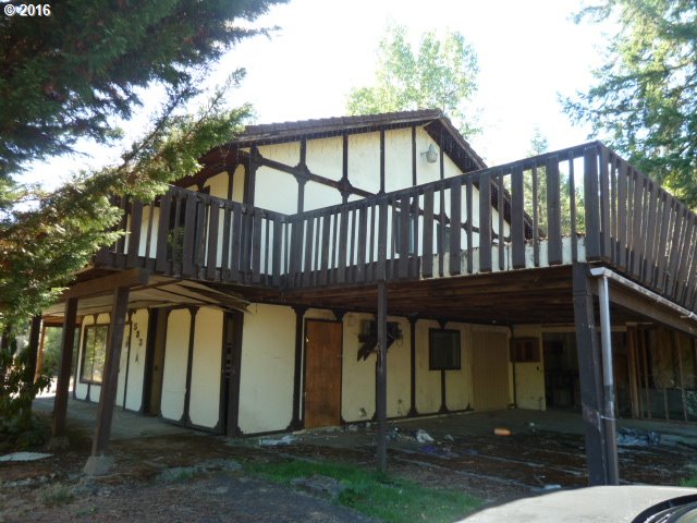 583 Terrace Dr, Glide, OR 97443 photo 1