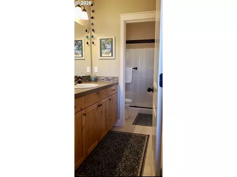 Bath - 928 E 16th St, Lafayette, OR 97127 photo 1 of 2