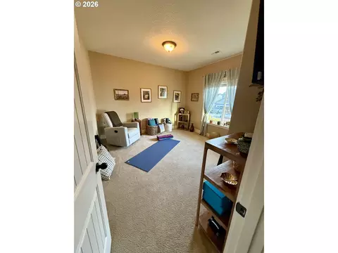 Bedroom - 928 E 16th St, Lafayette, OR 97127 photo 3 of 3