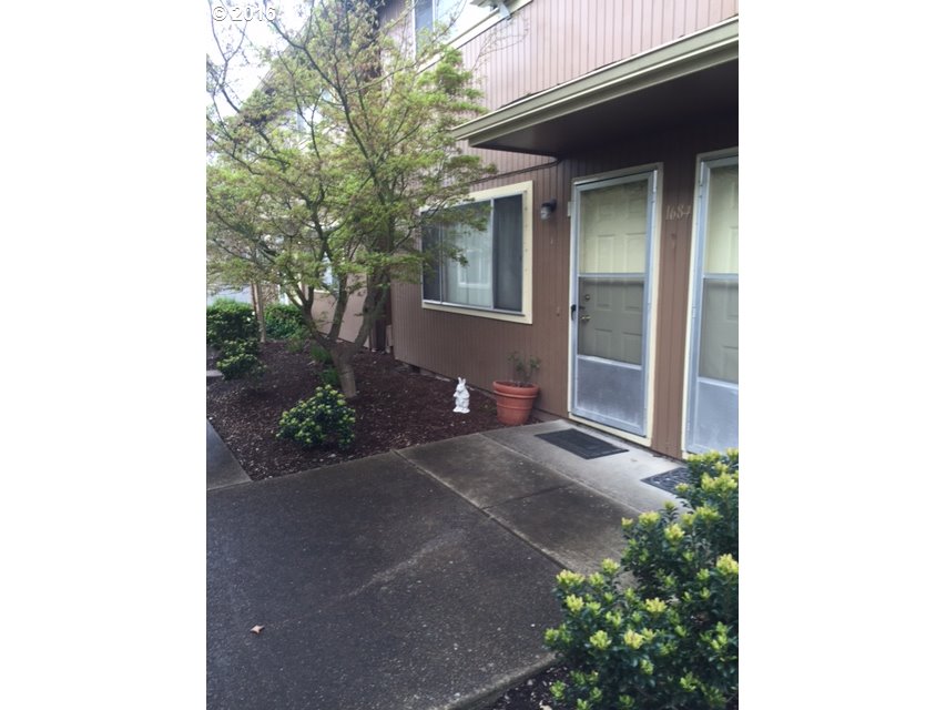 1684 Hayes St #A, Eugene, OR 97402 photo 1