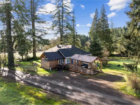 44409 SW Knight Rd, Gaston, OR 97119