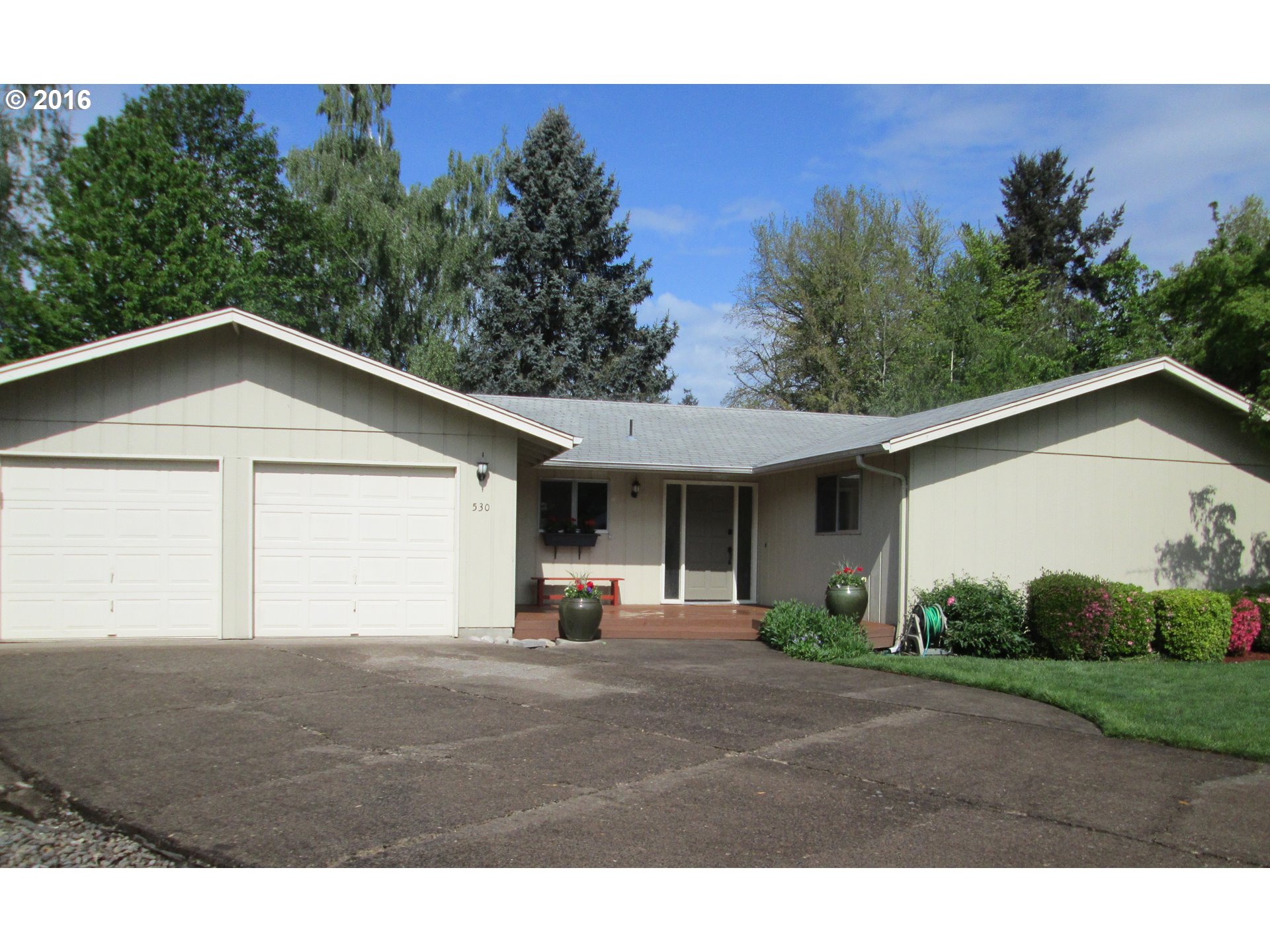 530 Mar Loop, Eugene, OR 97401 photo 1
