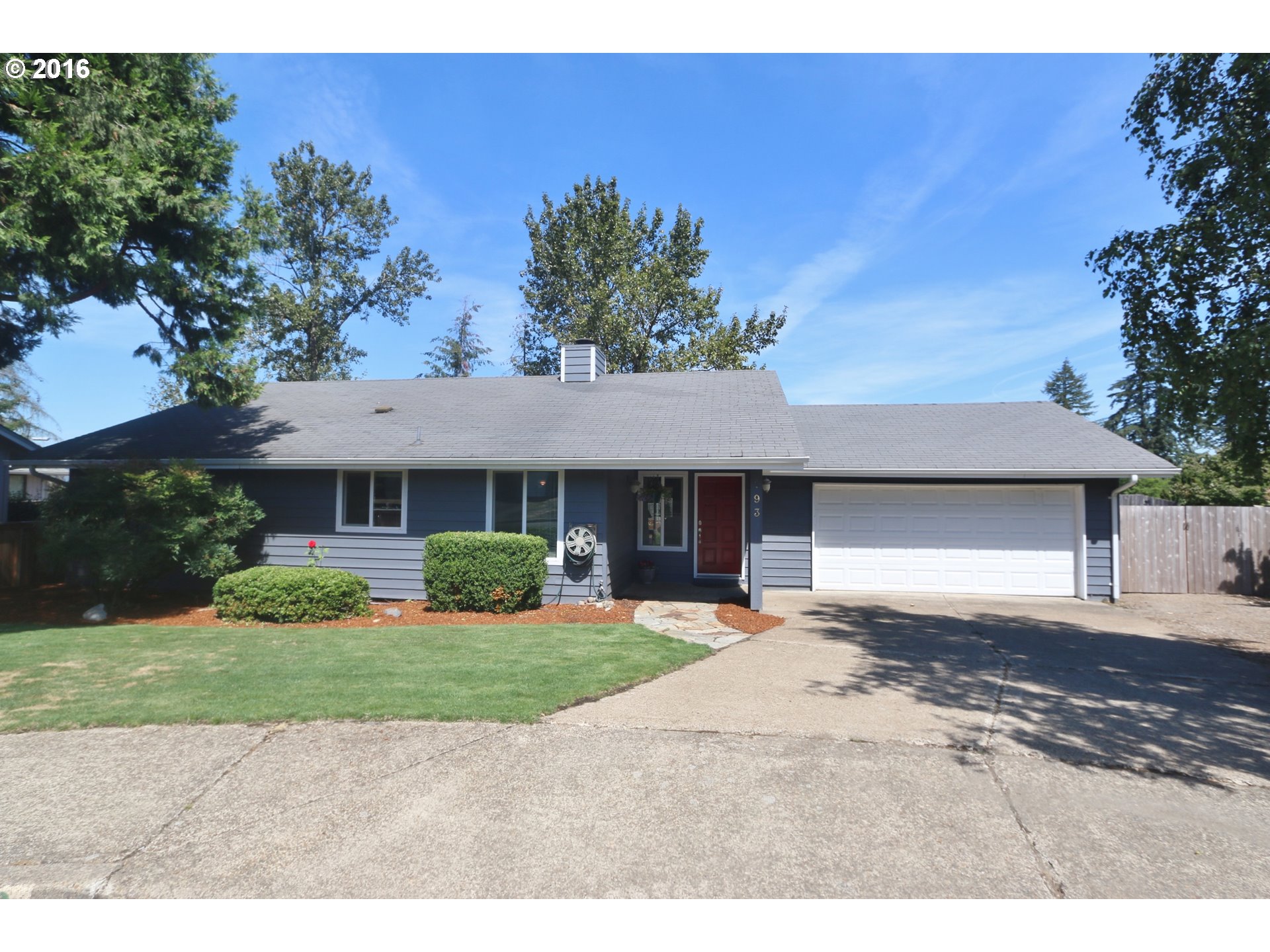 193 S 72nd St, Springfield, OR 97478 photo 1