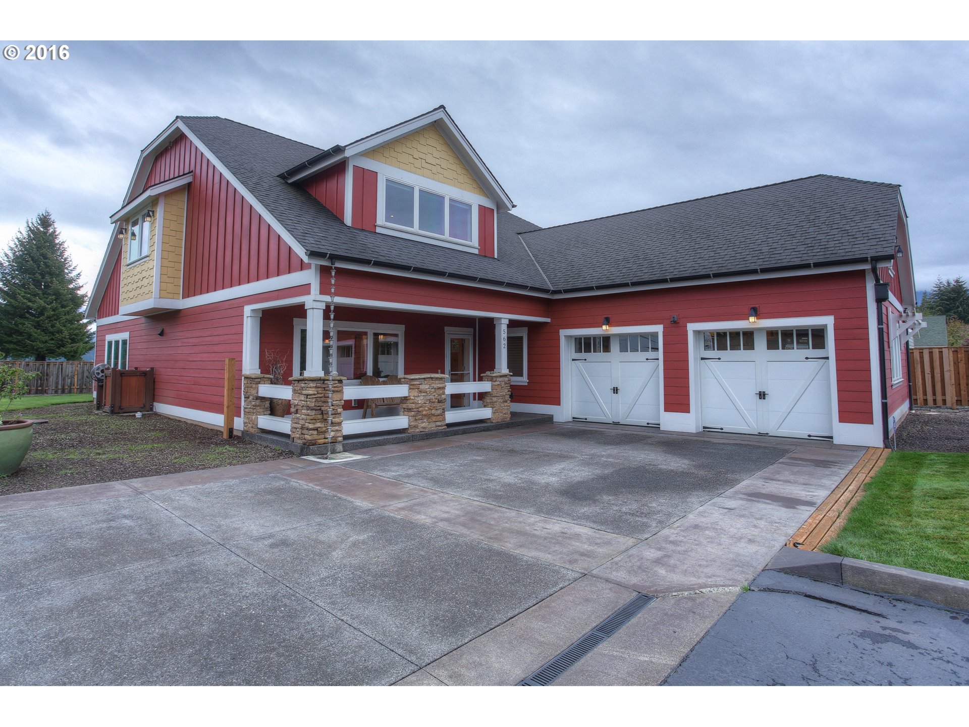 562 Smith-beckon, Carson, WA 98610 photo 1