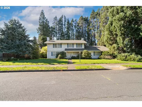 3360 Chevy Chase St, Eugene, OR 97401