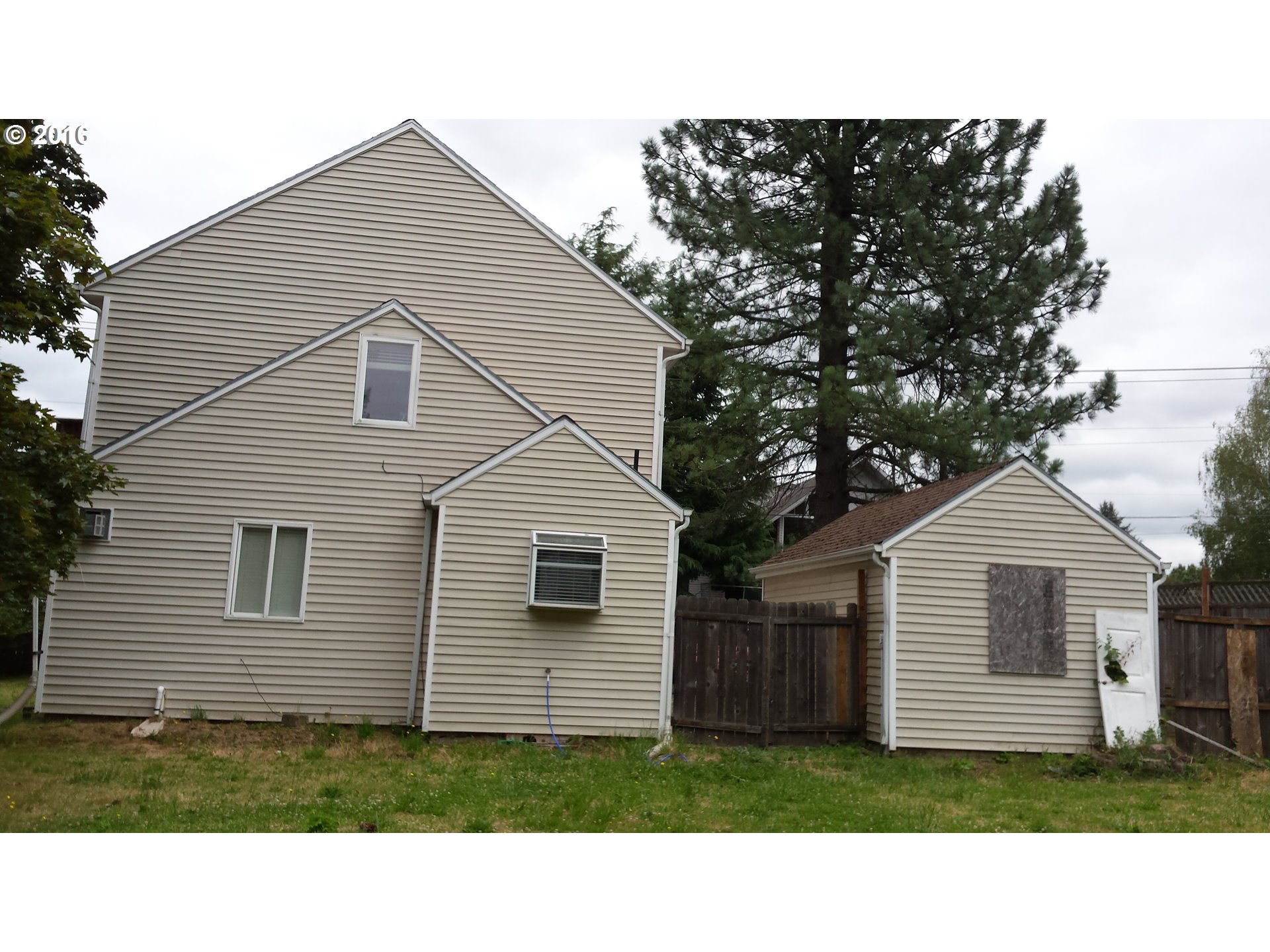 790 SE 1st St, Gresham, OR 97030 photo 1
