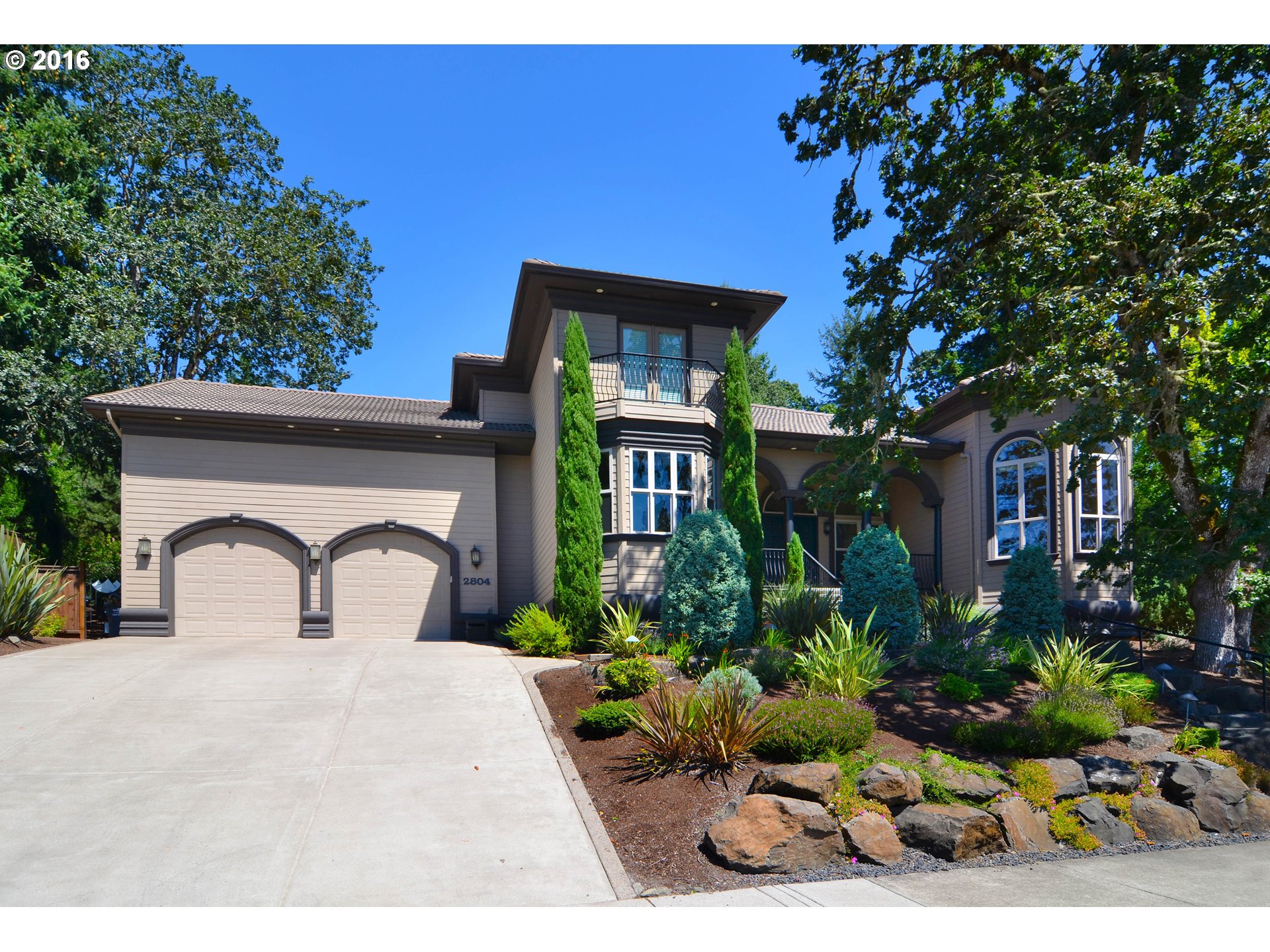 2804 W 29th Ave, Eugene, OR 97405 photo 1