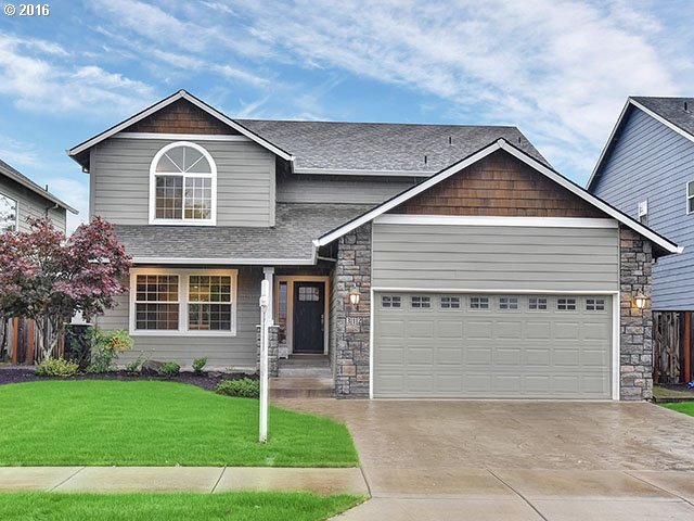 312 Hazelnut Dr, Newberg, OR 97132 photo 1