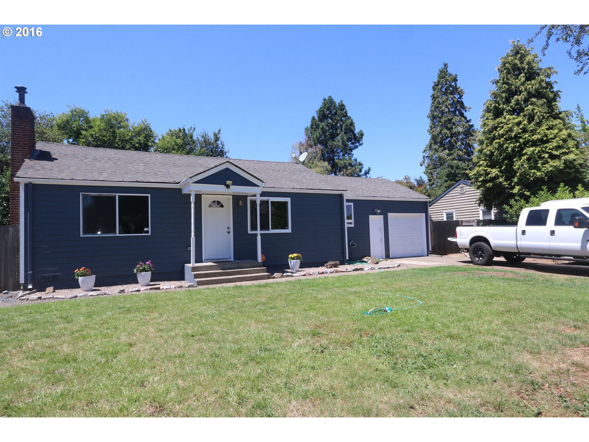 650 Gilbert St, Eugene, OR 97402 photo 1