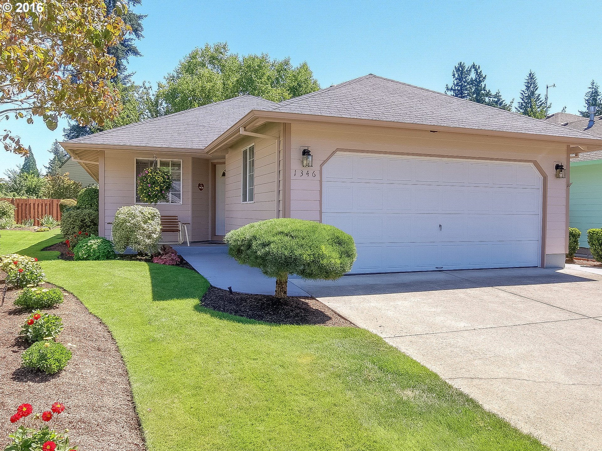 1346 S Cedar Dr, Canby, OR 97013 photo 1
