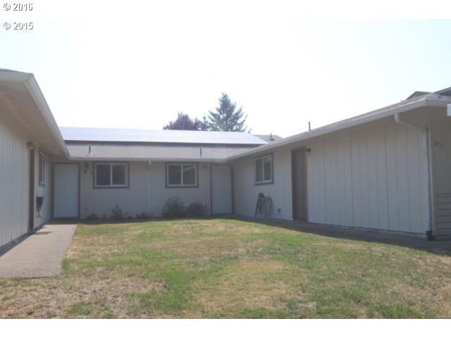 977 Cloverleaf Loop, Springfield, OR 97477 photo 1
